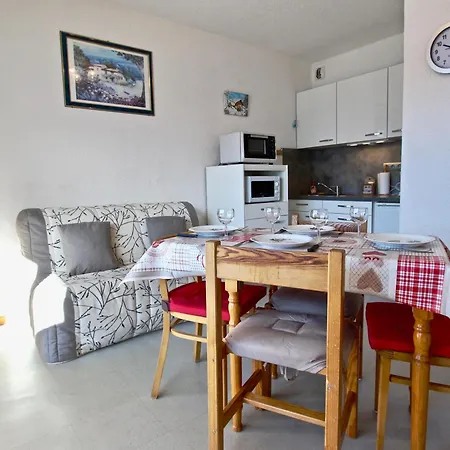 Joli, Au Pied Des Pistes, Plein Sud - Fr-1-340-148 Appartamento Chamrousse